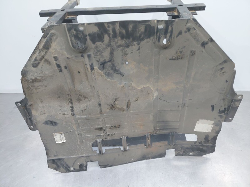 Recambio de cubrecarter para peugeot 307 cc (s2) sport referencia OEM IAM 7013L3  