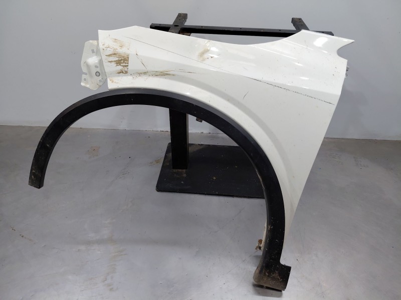 Recambio de aleta delantera izquierda para nissan qashqai (j12) acenta referencia OEM IAM   