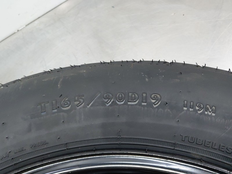 Recambio de neumatico repuesto para mercedes-benz clase gl (x166) 450 grand edition referencia OEM IAM A1644000102  