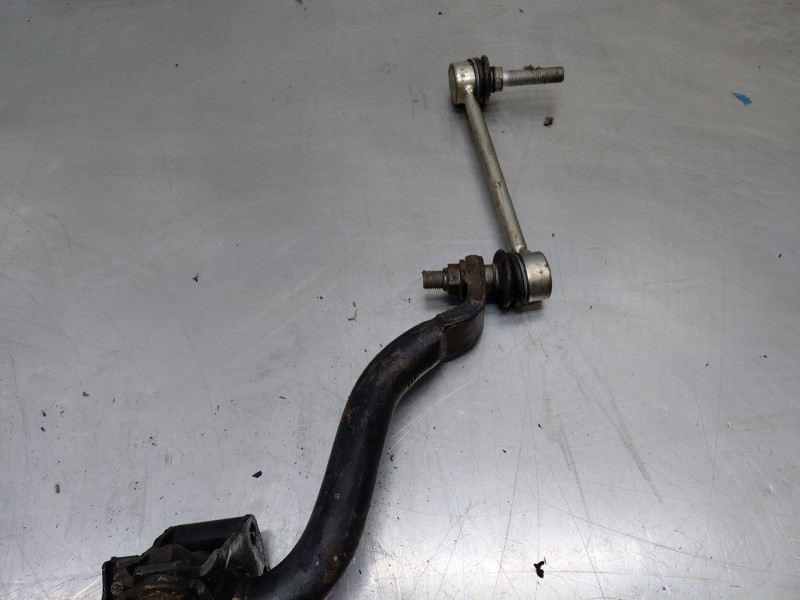 Recambio de barra estabilizadora delantera para mercedes-benz clase gl (x166) 450 grand edition referencia OEM IAM A1643200711  
