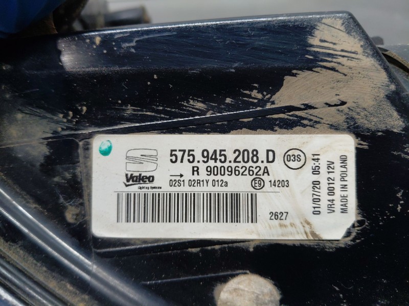 Recambio de piloto trasero derecho para seat ateca style go referencia OEM IAM 575945208D  