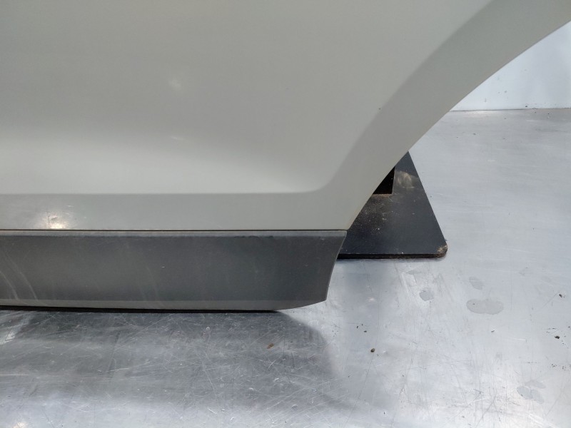 Recambio de puerta trasera izquierda para volkswagen t-cross advance referencia OEM IAM 2GM833051P  