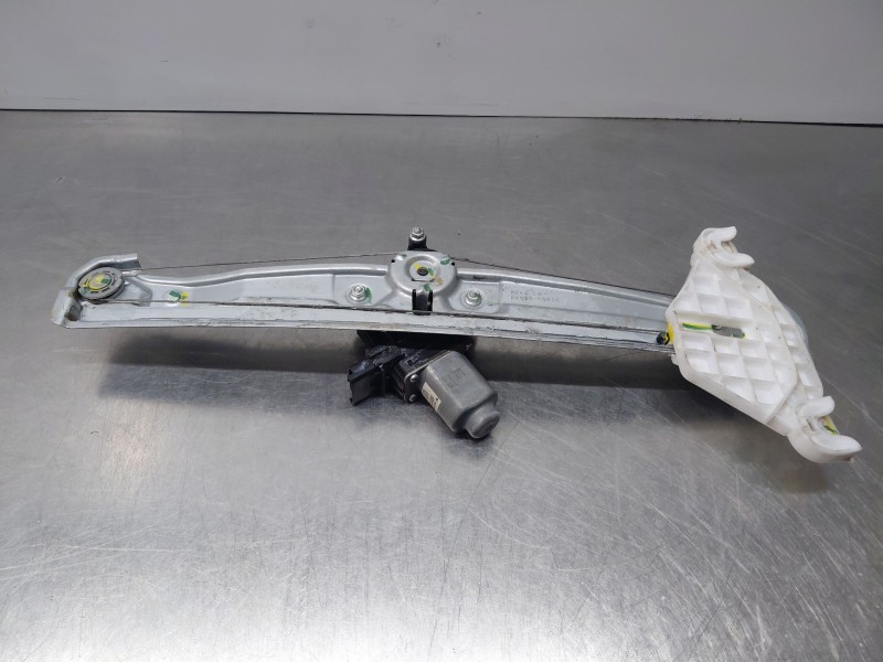 Recambio de mando elevalunas delantero izquierdo para hyundai tucson hybrid referencia OEM IAM   