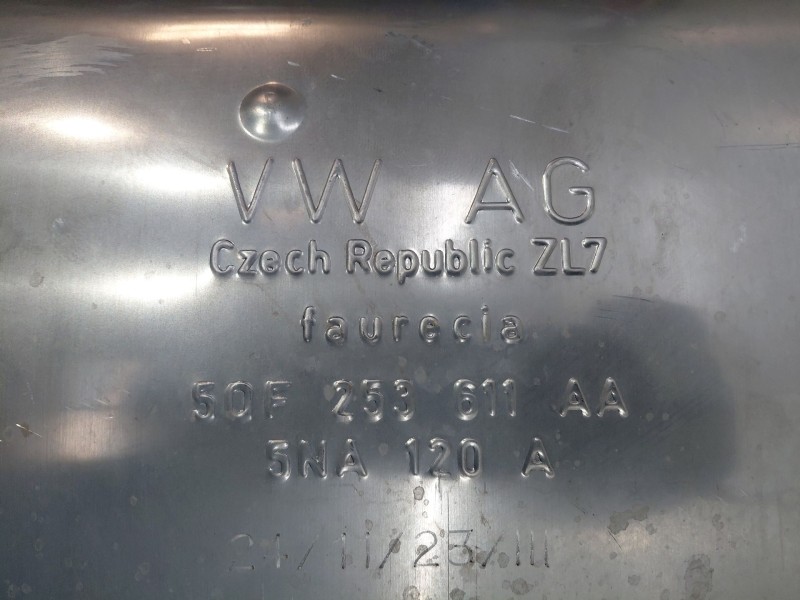 Recambio de silenciador trasero para audi q3 sportback (f3n) s line referencia OEM IAM   