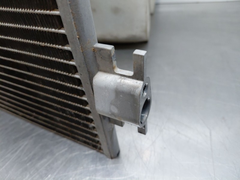 Recambio de condensador / radiador aire acondicionado para nissan qashqai (j12) acenta referencia OEM IAM 921006951R  