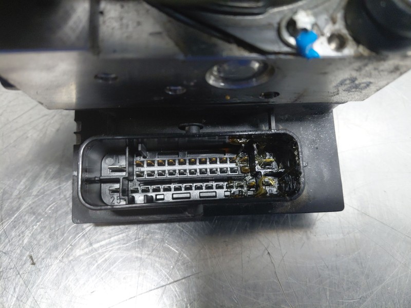 Recambio de abs para citroën c4 picasso sx referencia OEM IAM 9664148780  