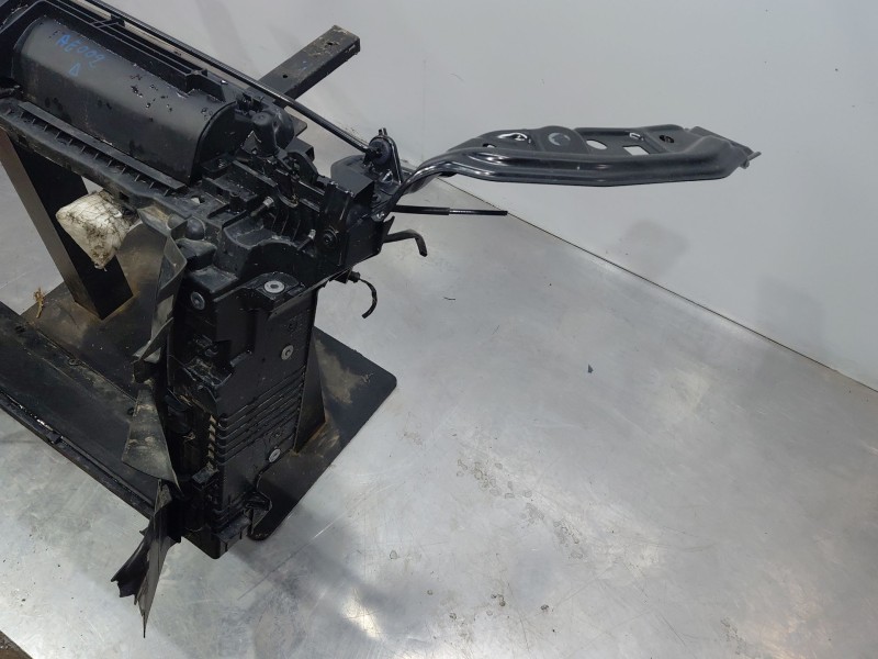 Recambio de panel frontal para volkswagen t-cross advance referencia OEM IAM   