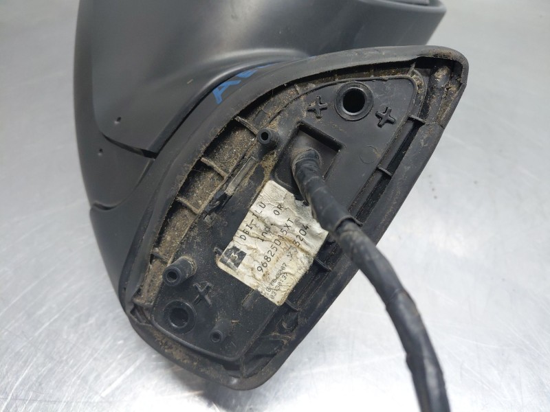 Recambio de retrovisor derecho para citroën c4 picasso sx referencia OEM IAM 8153G9  