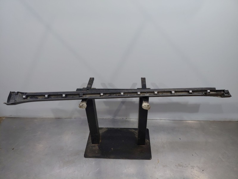 Recambio de faldon lateral para volkswagen t-cross advance referencia OEM IAM 2gm853855b  