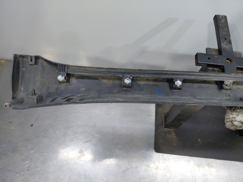 Recambio de faldon lateral para volkswagen t-cross advance referencia OEM IAM 2gm853855b  