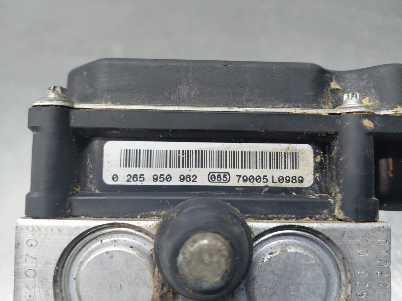Recambio de abs para citroën c4 grand picasso sx referencia OEM IAM 9665106680 0265950962 9660934580