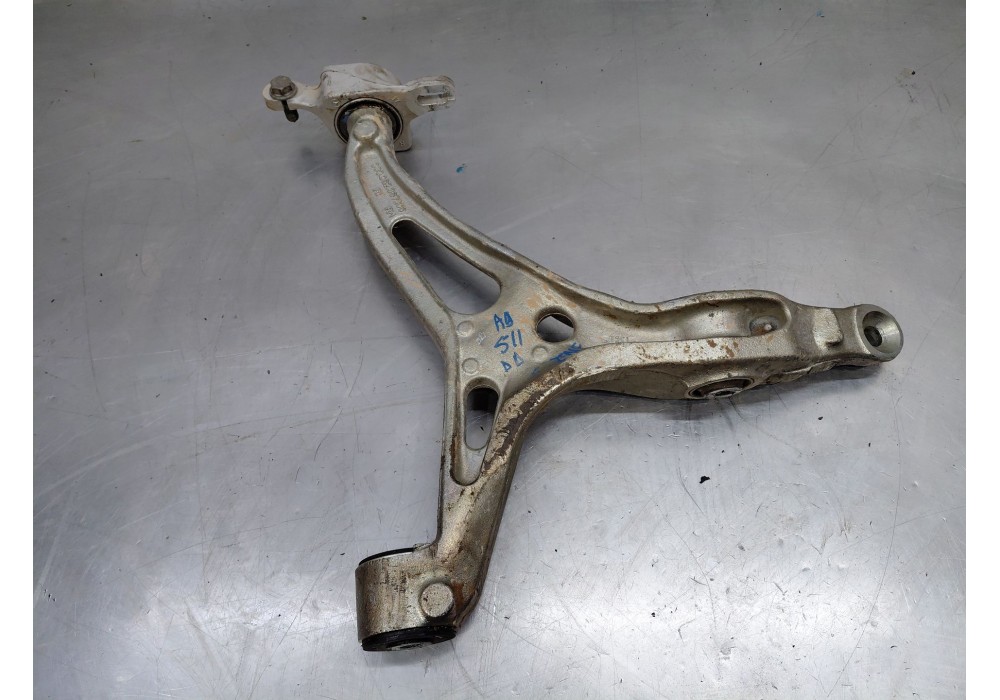Recambio de brazo suspension inferior delantero derecho para mercedes-benz clase gl (x166) 450 grand edition referencia OEM IAM 