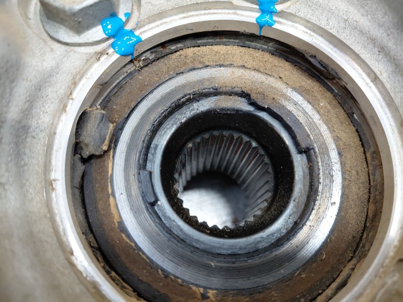 Recambio de mangueta delantera izquierda para nissan qashqai (j12) acenta referencia OEM IAM 400156RA0A  