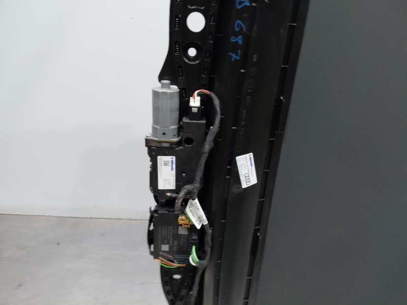 Recambio de techo para audi q3 sportback (f3n) s line referencia OEM IAM 4M8877049C 4M8877055C 4M8877056B