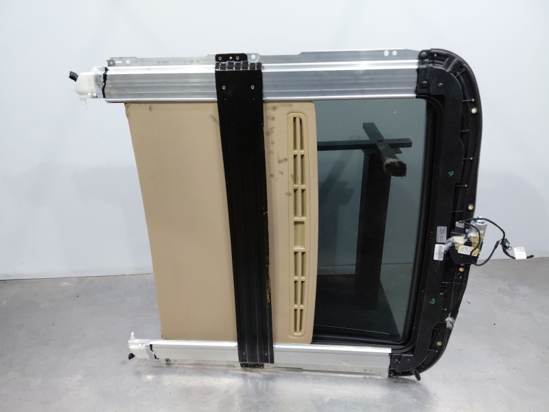 Recambio de techo para mercedes-benz clase gl (x166) 450 grand edition referencia OEM IAM A1646500702  