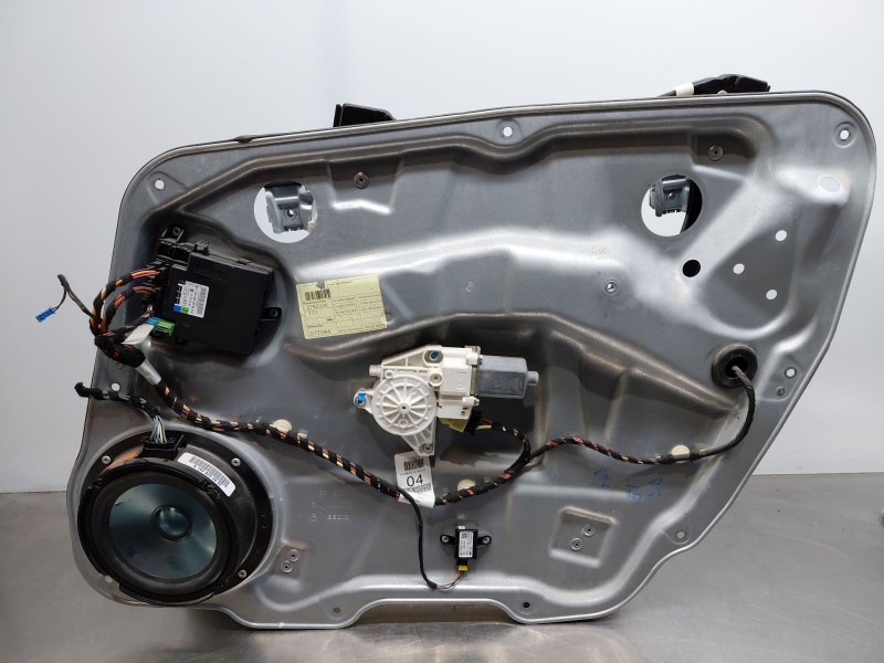 Recambio de elevalunas delantero derecho para mercedes-benz clase gl (x166) 450 grand edition referencia OEM IAM A1647201679  