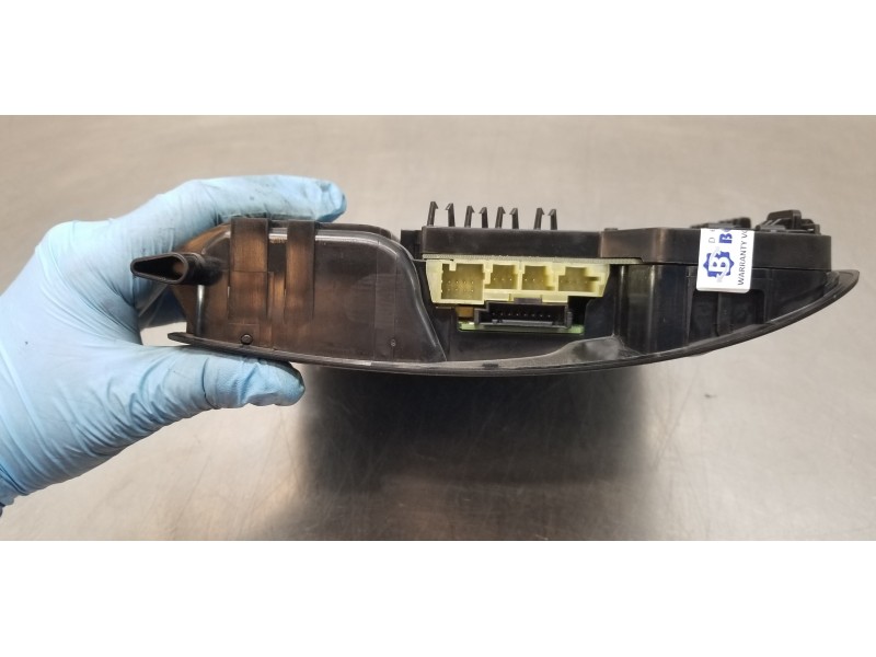 Recambio de luz interior para mercedes clase m (w166) ml 350 bluetec (166.004) referencia OEM IAM A1669063001  