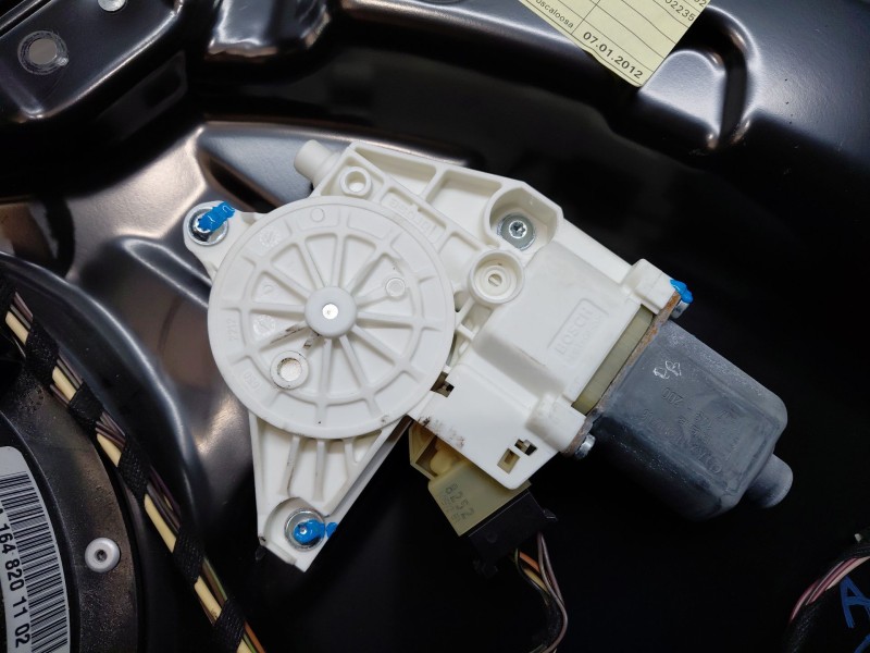 Recambio de elevalunas trasero derecho para mercedes-benz clase gl (x166) 450 grand edition referencia OEM IAM A1647303279  