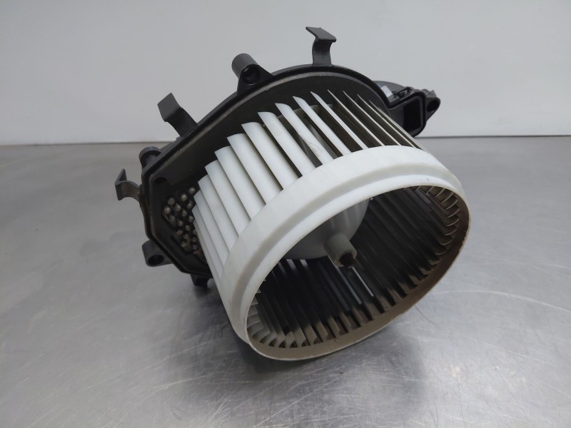 Recambio de motor calefaccion para citroën c4 picasso sx referencia OEM IAM   