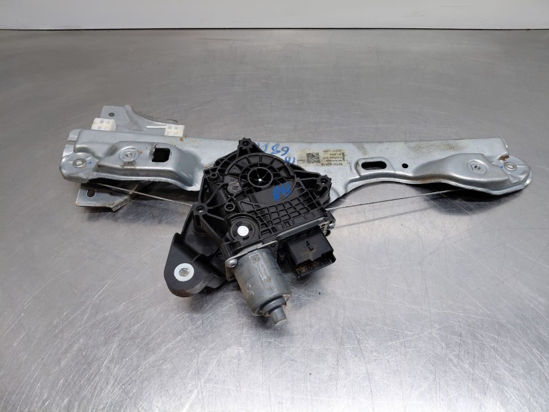 Recambio de elevalunas trasero derecho para nissan qashqai (j12) acenta referencia OEM IAM 827006UA1B  