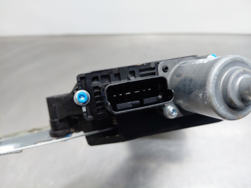 Recambio de elevalunas trasero izquierdo para nissan qashqai (j12) acenta referencia OEM IAM 827016UA1B  