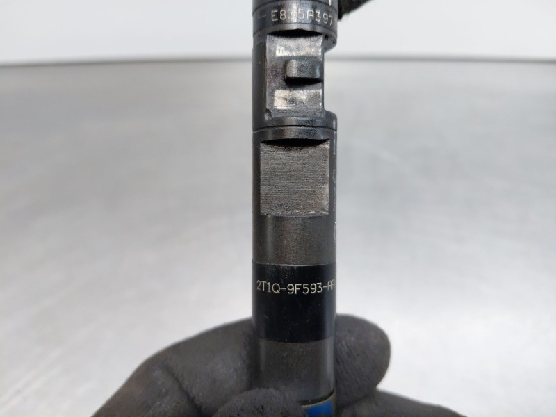 Recambio de inyector para ford transit connect (tc7) tourneo referencia OEM IAM 2T1Q9F593AA  