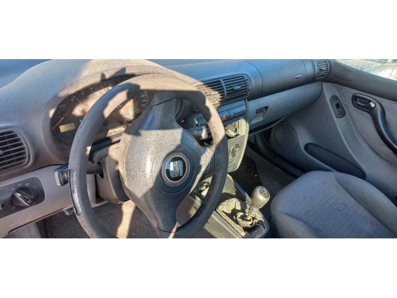 seat toledo (1m2) del año 1999