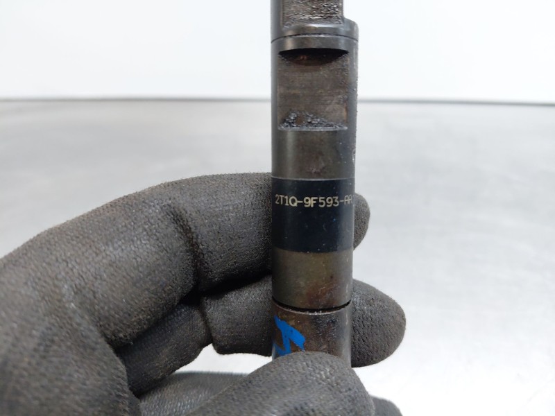 Recambio de inyector para ford transit connect (tc7) tourneo referencia OEM IAM 2T1Q9F593AA  