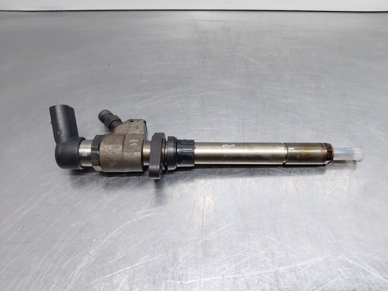 Recambio de inyector para peugeot 407 sw sport referencia OEM IAM 1980J4 9647247280 