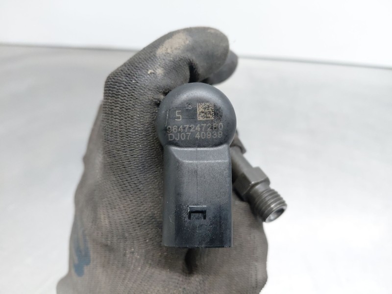 Recambio de inyector para peugeot 407 sw sport referencia OEM IAM 1980J4 9647247280 