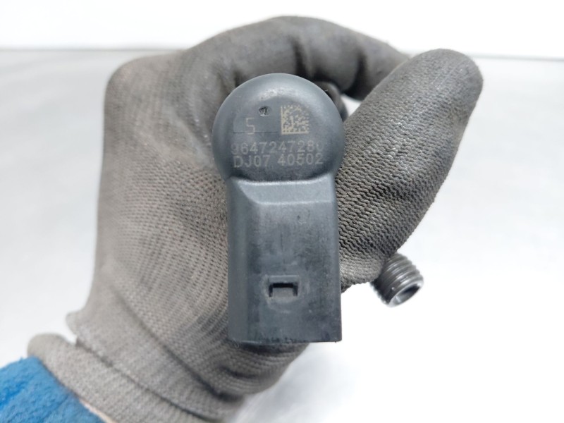 Recambio de inyector para peugeot 407 sw sport referencia OEM IAM 1980J4 9647247280 