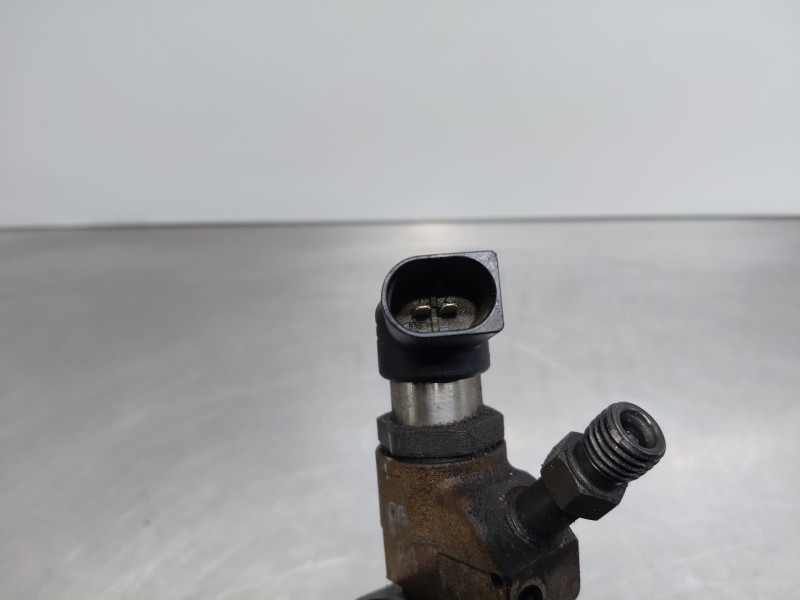 Recambio de inyector para peugeot 407 sw sport referencia OEM IAM 1980J4 9647247280 