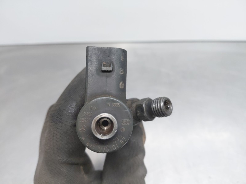 Recambio de inyector para mercedes-benz clase m (w163) 270 cdi referencia OEM IAM A6130700187 0445110035 