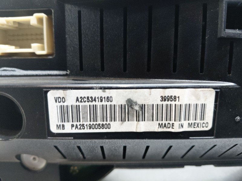Recambio de cuadro instrumentos para mercedes-benz clase gl (x166) 450 grand edition referencia OEM IAM A2519005800 A2C53419160 
