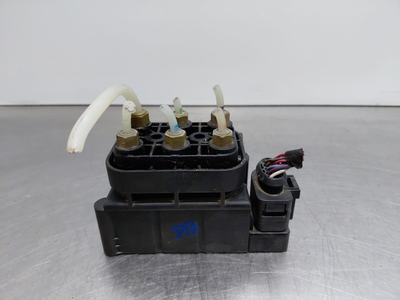 Recambio de valvula aire adicional para mercedes-benz clase gl (x166) 450 grand edition referencia OEM IAM A2123200358  