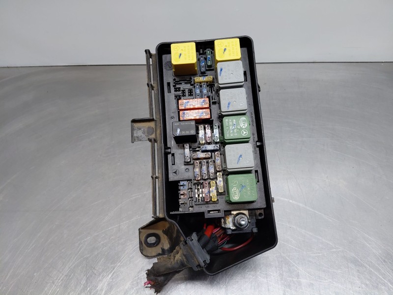 Recambio de caja reles / fusibles para mercedes-benz clase gl (x166) 450 grand edition referencia OEM IAM A1645403872  