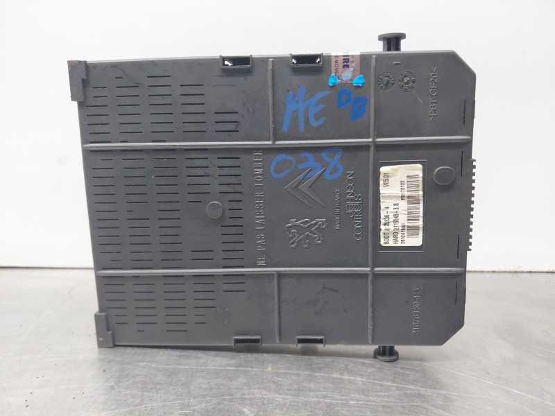 Recambio de caja reles / fusibles para citroën c4 grand picasso sx referencia OEM IAM 9664059080  