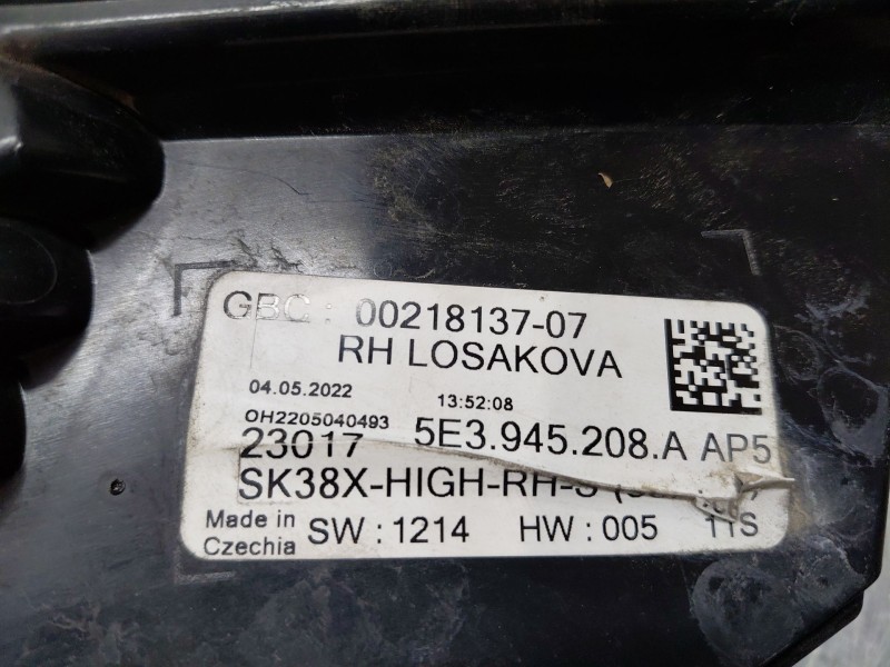 Recambio de piloto trasero derecho para skoda octavia combi (nx5) ambition referencia OEM IAM 5E3945208A  