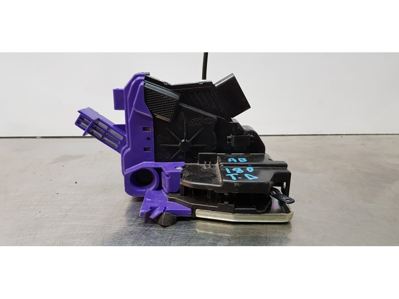 Recambio de cerradura puerta trasera derecha para kia carens ( ) concept referencia OEM IAM 81420A4030  