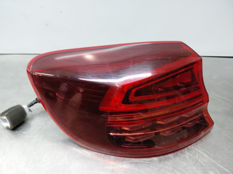 Recambio de piloto trasero izquierdo para kia ceed sportswagon hybrid referencia OEM IAM 92401J7150  