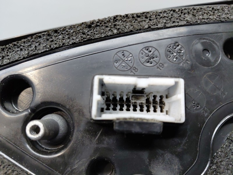 Recambio de retrovisor izquierdo para kia ceed sportswagon hybrid referencia OEM IAM 87610J7220  