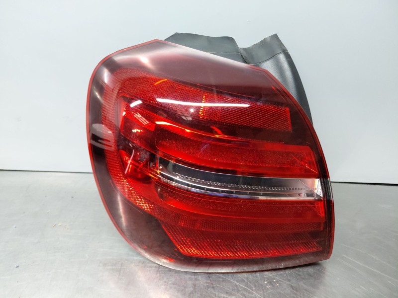 Recambio de piloto trasero izquierdo para mercedes-benz clase gla (w156) 200 d referencia OEM IAM A1569068300  