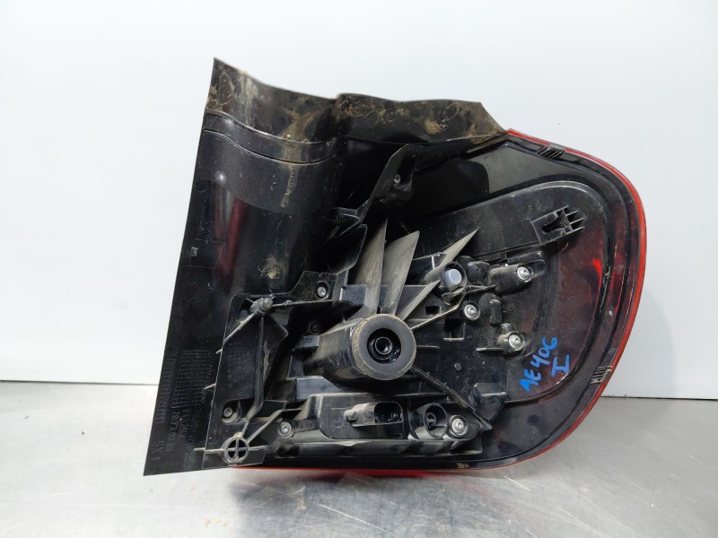 Recambio de piloto trasero izquierdo para mercedes-benz clase gla (w156) 200 d referencia OEM IAM A1569068300  