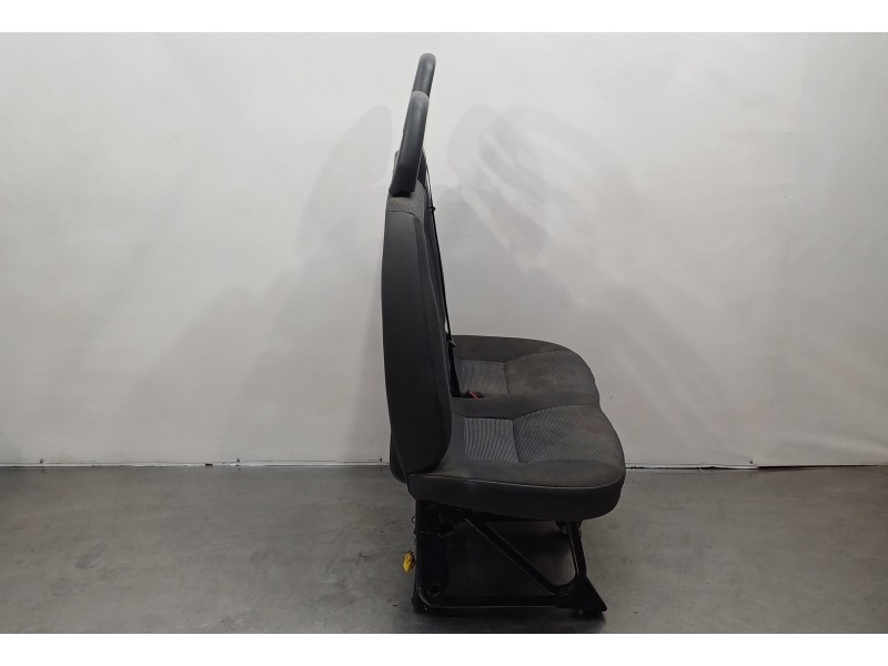 Recambio de asiento delantero derecho para peugeot boxer caja cerrada (rs 3000) (330/333) 2007 ) hdi (330) referencia OEM IAM 88