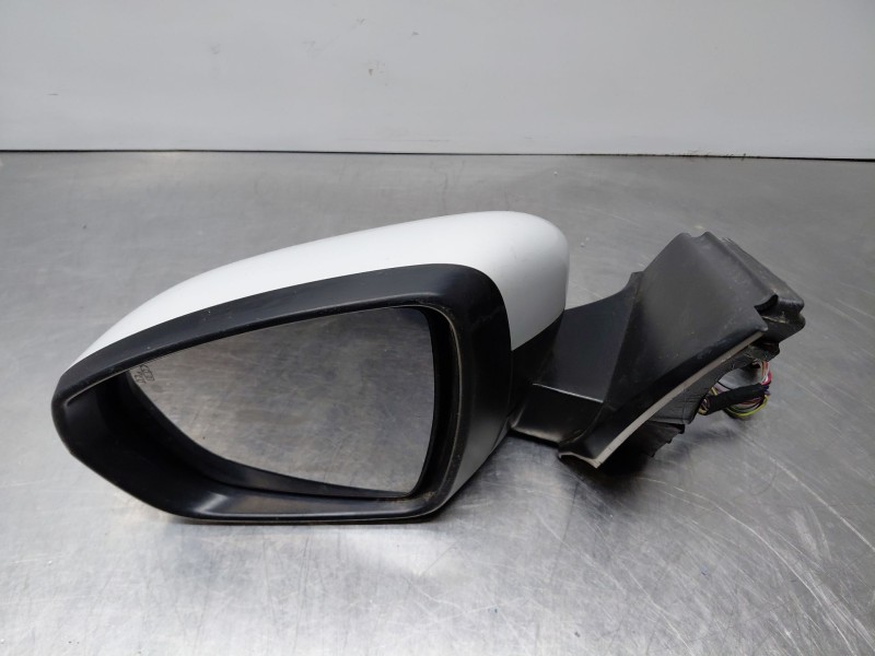 Recambio de retrovisor izquierdo para peugeot 3008 active referencia OEM IAM 1635224180  