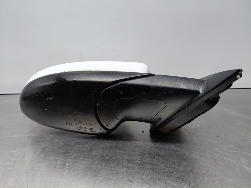 Recambio de retrovisor derecho para kia ceed drive referencia OEM IAM 87620J7160  