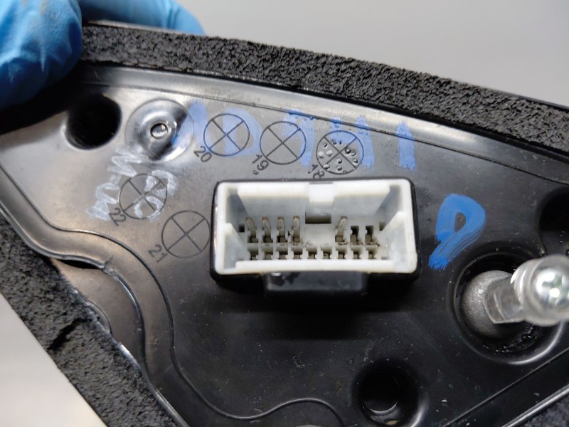 Recambio de retrovisor derecho para kia ceed drive referencia OEM IAM 87620J7160  