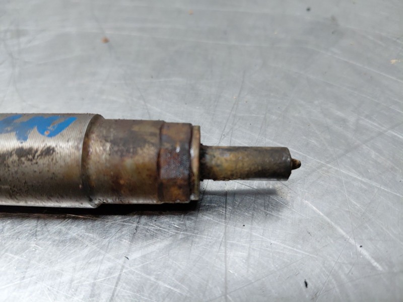 Recambio de inyector para peugeot bipper tepee active referencia OEM IAM 1980EQ 780542801 0445110351