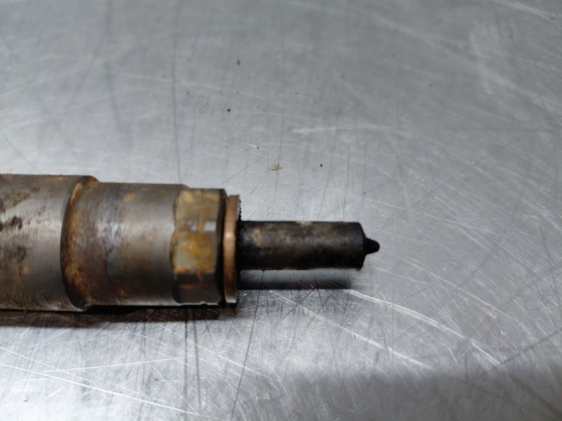 Recambio de inyector para peugeot bipper tepee active referencia OEM IAM 1980EQ 780542801 0445110351