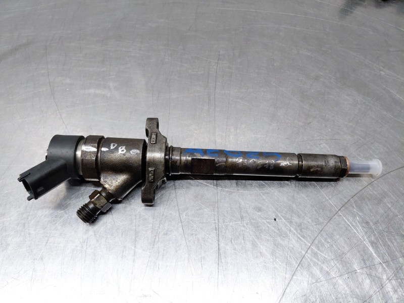 Recambio de inyector para citroën berlingo standard referencia OEM IAM 0445110188  